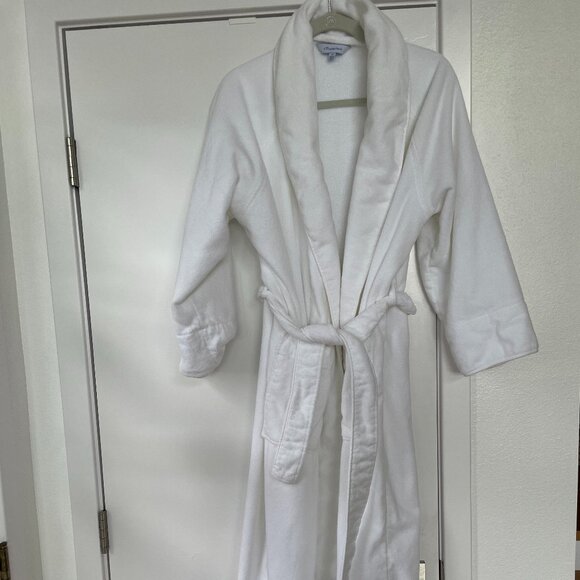 The Company Store Turkish Cotton Terry Robe in‎ White, Size M, Style #67048 - Picture 1 of 7